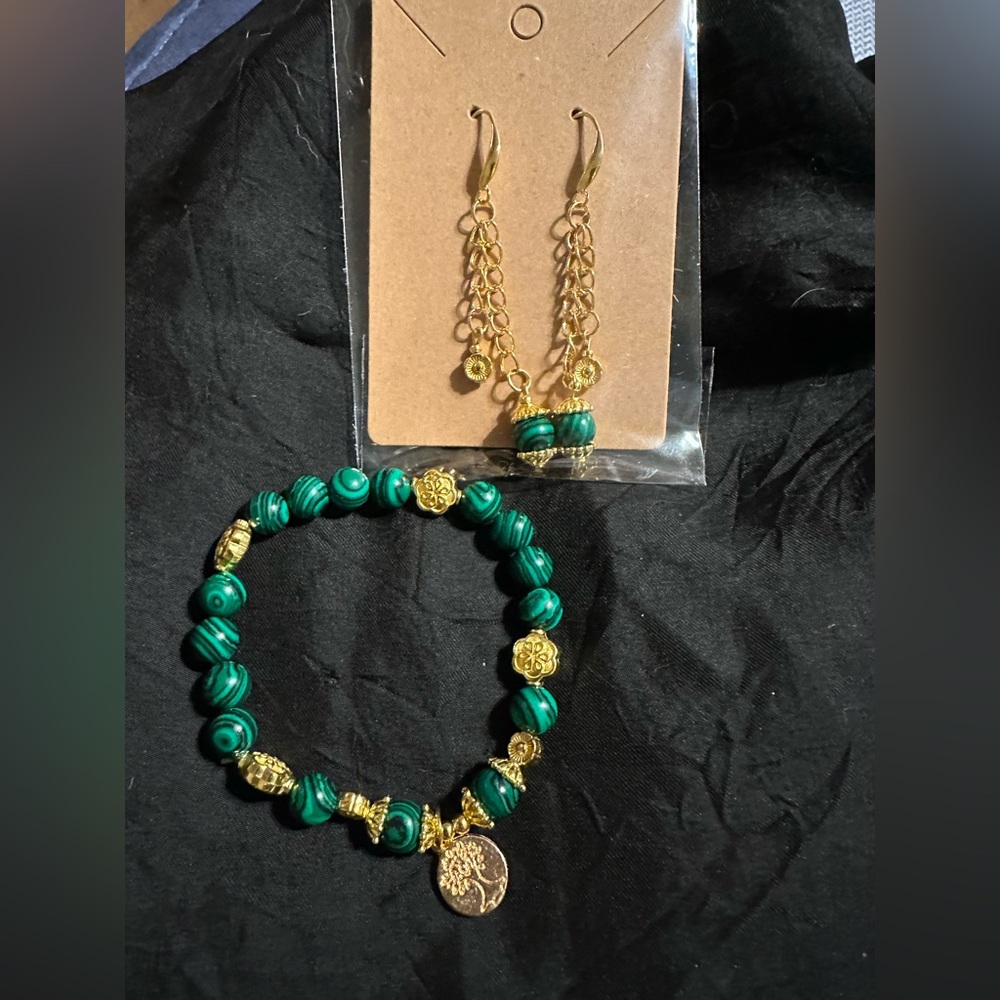 Malachite Bracelet and Earring Set ~ Handmade!